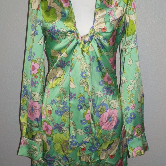 ZARA MS SIZE SMALL LIGHT GREEN WITH MULTI-COLOR FLORAL PRINT SATIN LIKE DRESS - Picture 12 of 12